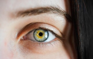 Extreme Close Up